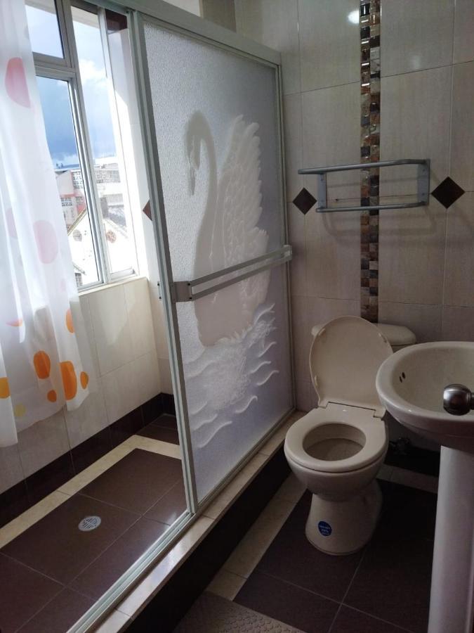 Hotel Velanez Suite Riobamba Buitenkant foto