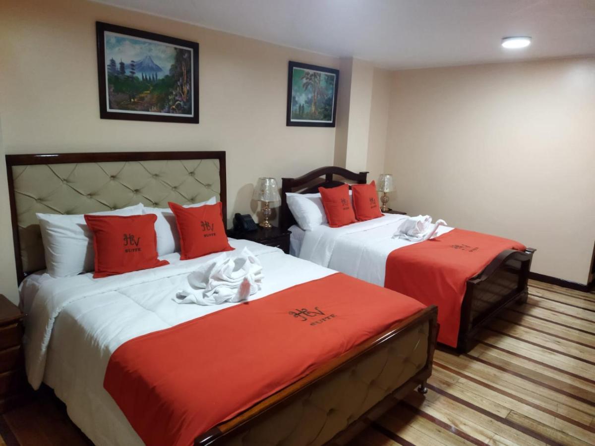 Hotel Velanez Suite Riobamba Buitenkant foto