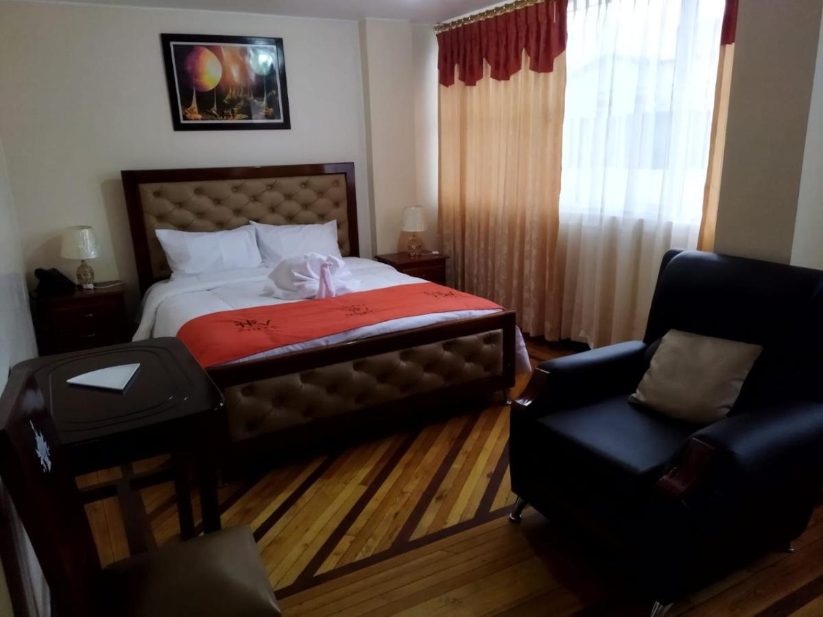 Hotel Velanez Suite Riobamba Buitenkant foto